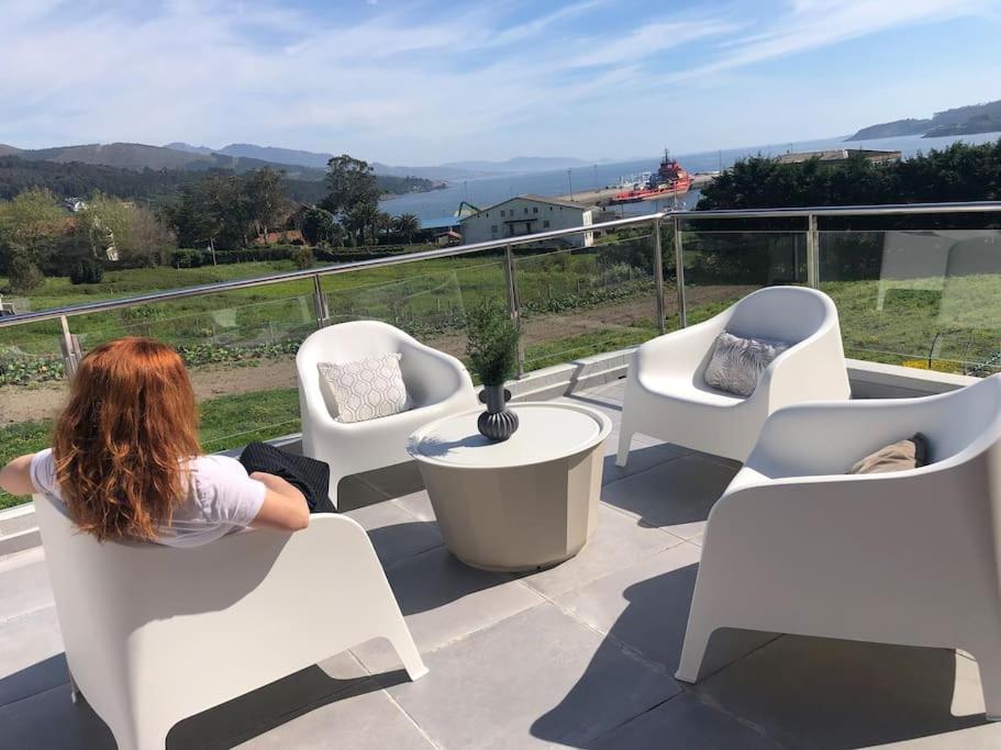 A Neida Casa Con Terraza Con Vistas Al Mar Villa Cee Exterior photo